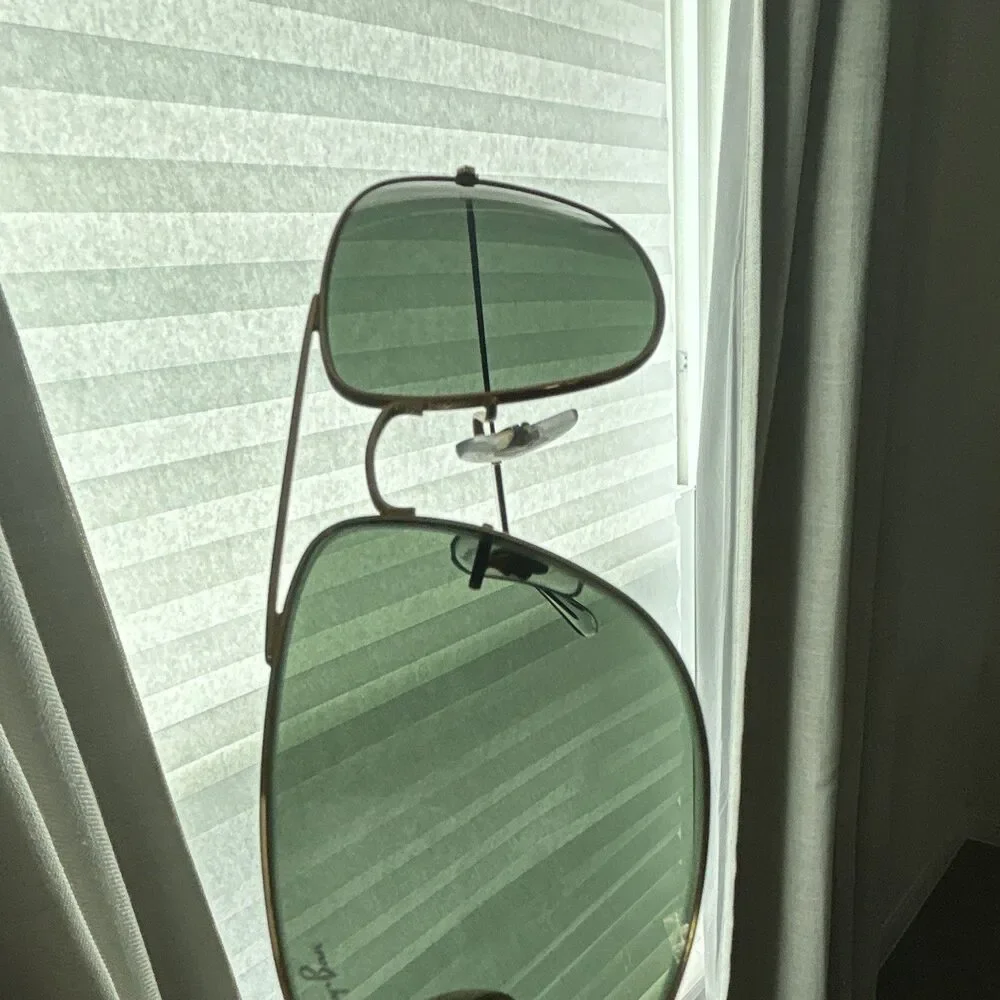Ray-Ban RB30981 Caravan Arista sunglasses Size 58-16 Gold /Green lens Excellent